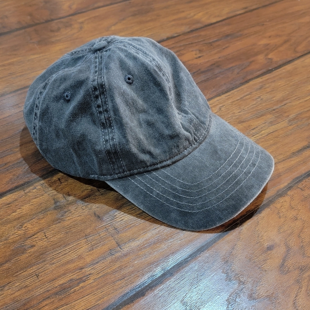 Baseball cap